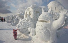 { となりのトトロ } anyone for making a snow-Totoro?