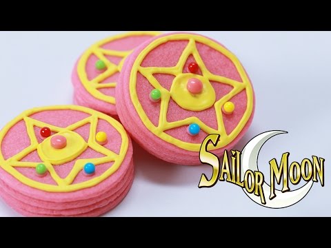 Sailor Moon Transformation Brooch Pinata Cookies!  – YouTube Video